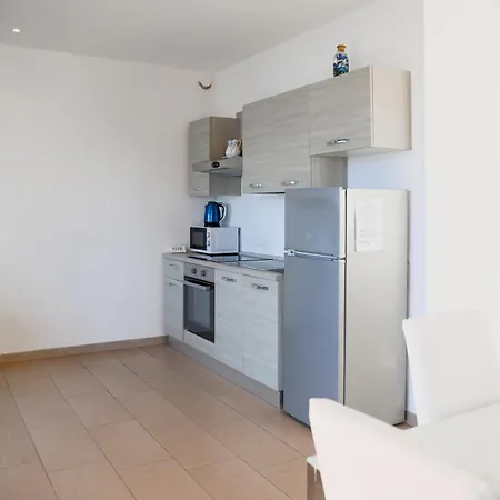 Gold By Design Apartment *